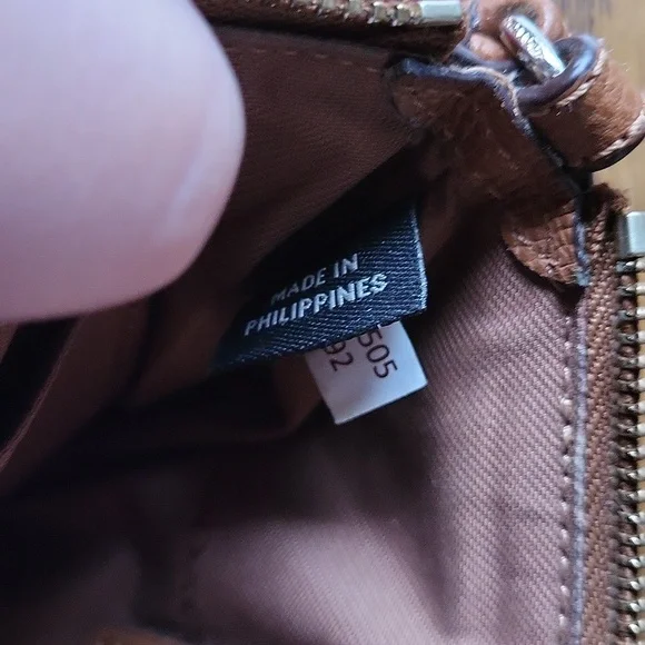 Coach Wristlet - Picture 11 of 17